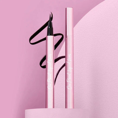 Draw The Line On Point Liquid Liner + Free Tester (23 units)